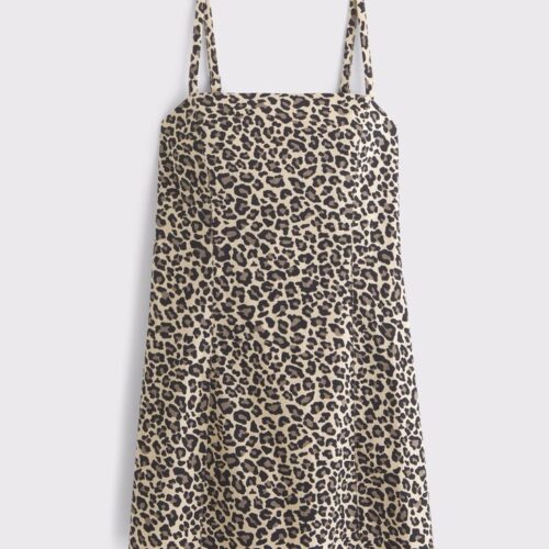 Bra-Free Everyday Skort